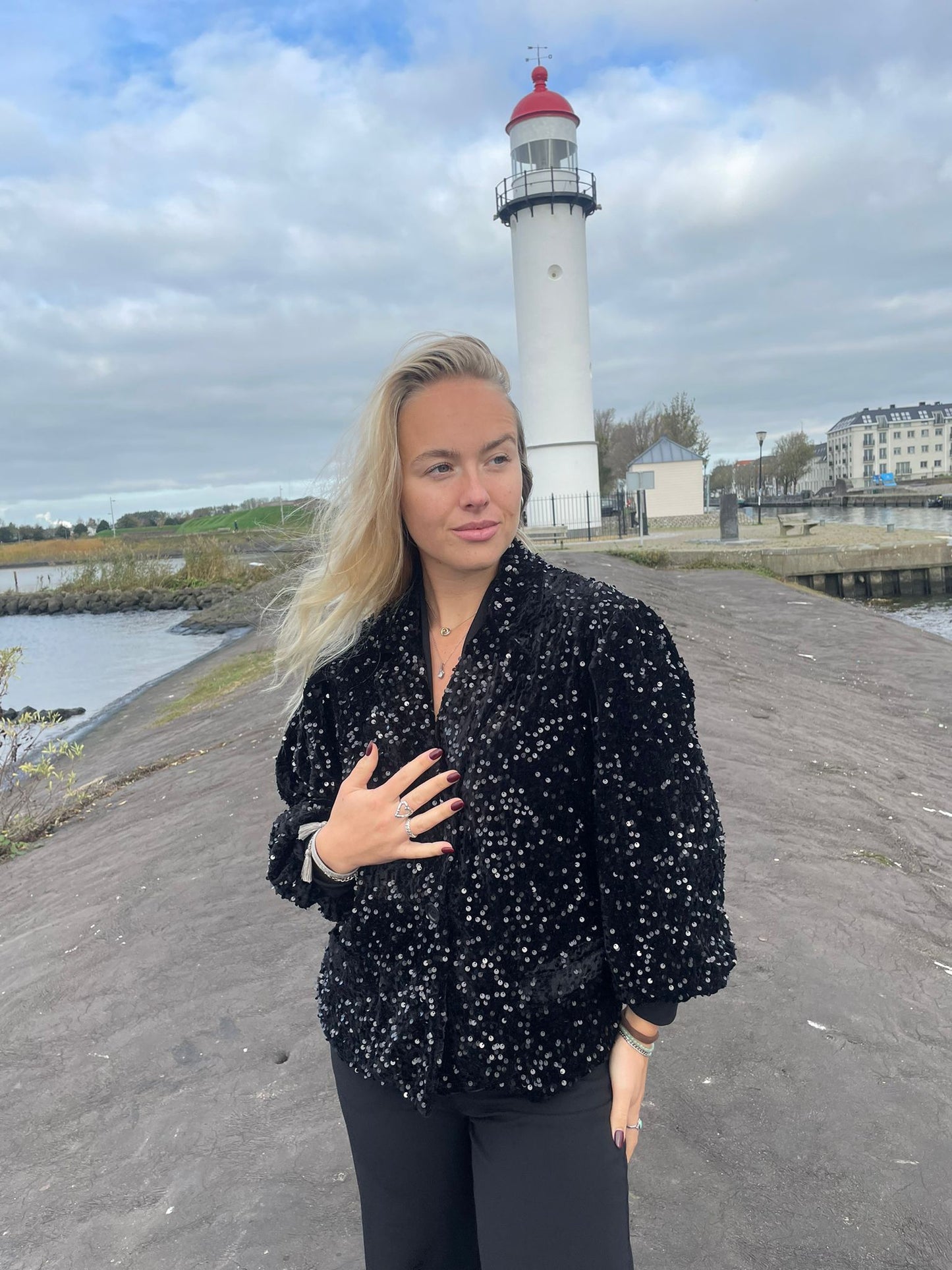 Luna – Luxe Paillette Blazer | Zwart