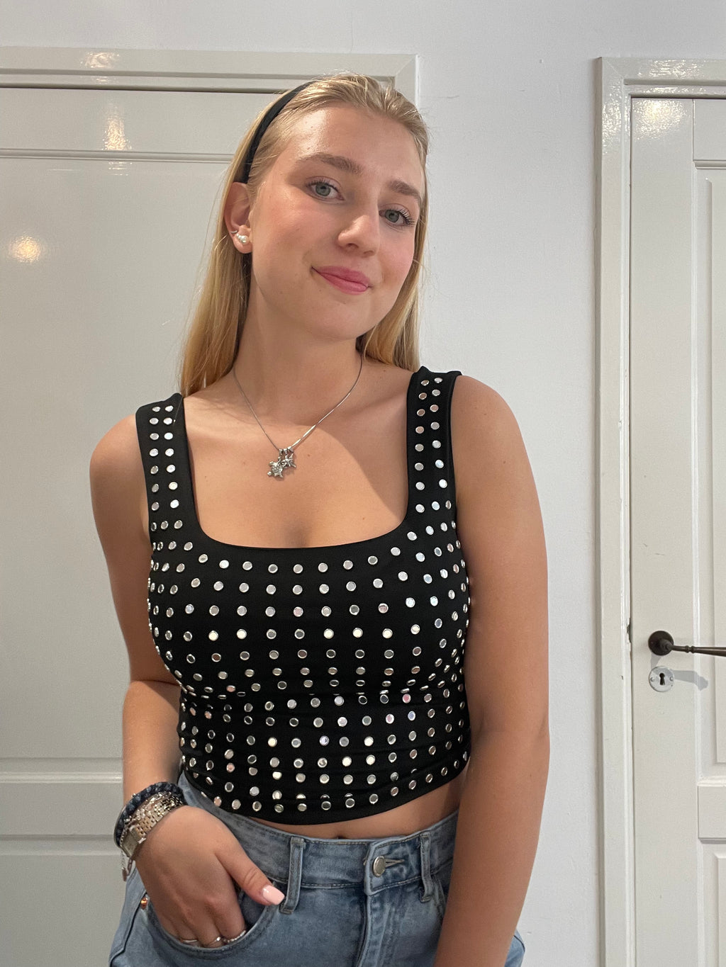 H13559 ZWART METALLIC TANKTOP