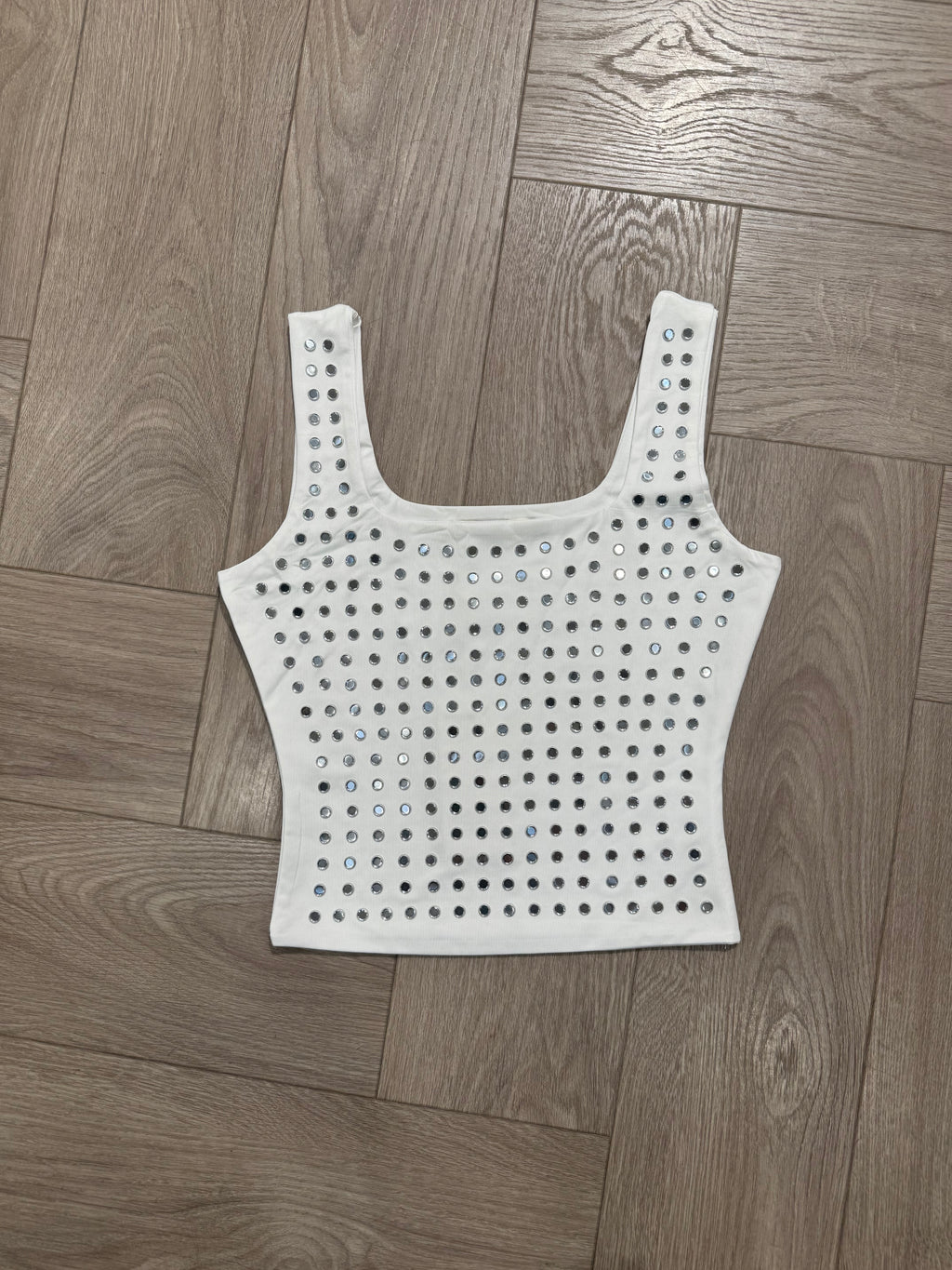 H13559 WIT METALLIC TANKTOP