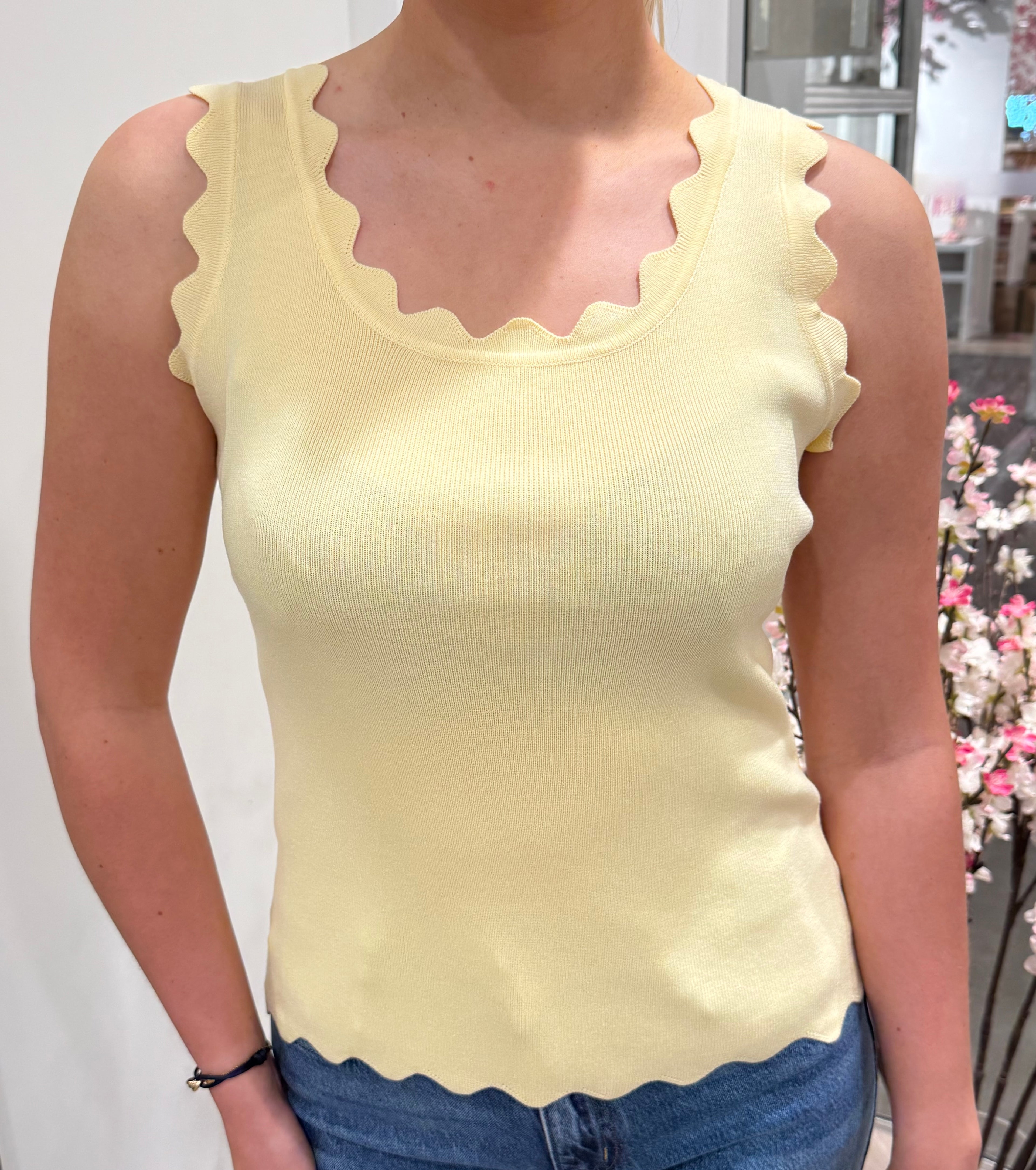 AA3082 Tanktop Geel