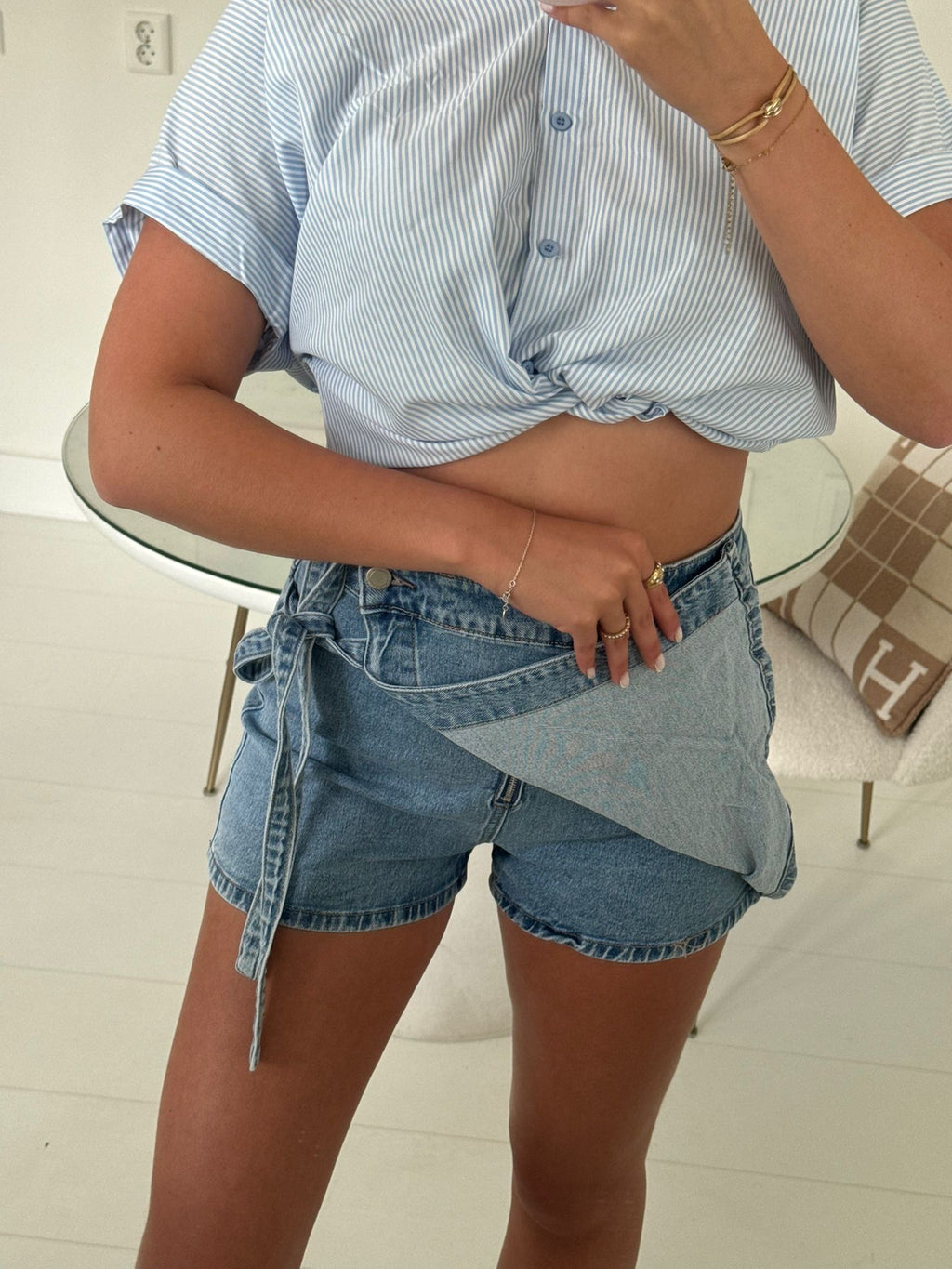 66361 WRAP JEAN SHORTS