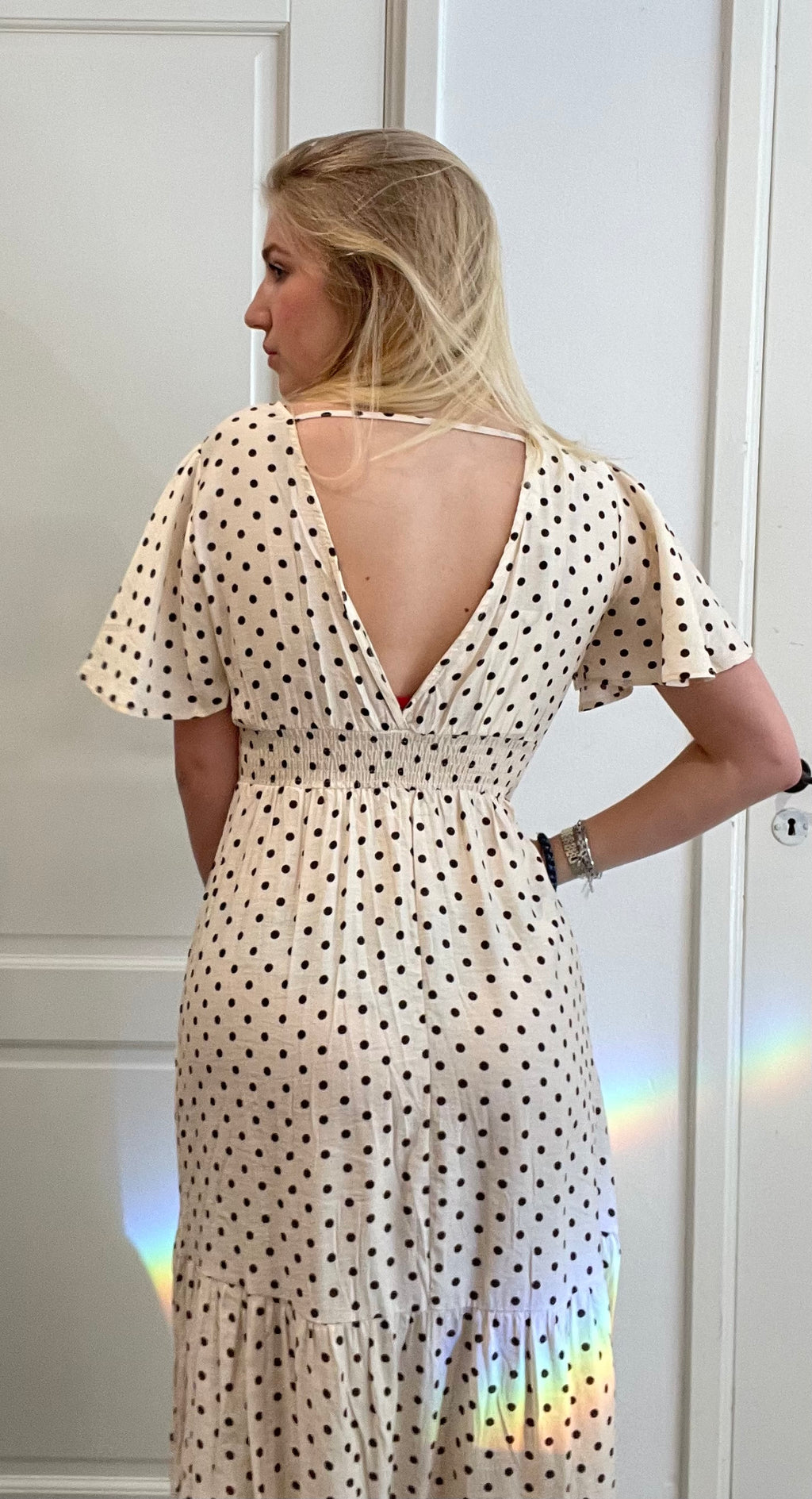 CY5542A LANGE BEIGE/ BRUIN POLKA DOTS JURK