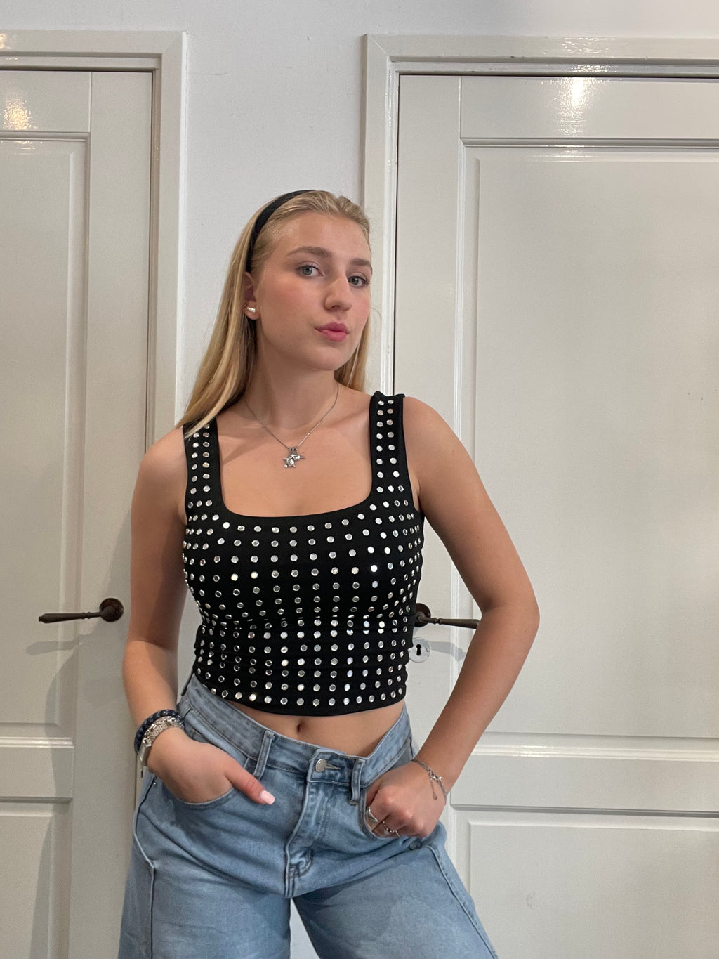 H13559 ZWART METALLIC TANKTOP