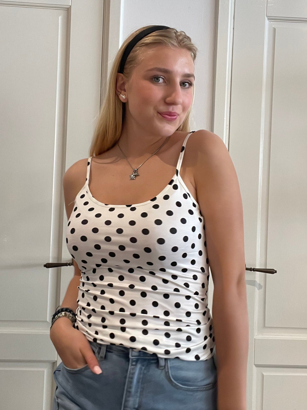 61976 ZWART/WIT POLKA DOTS TANKTOP